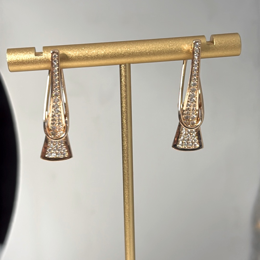 Luxury Curve Long Triangle Zircon Earrings